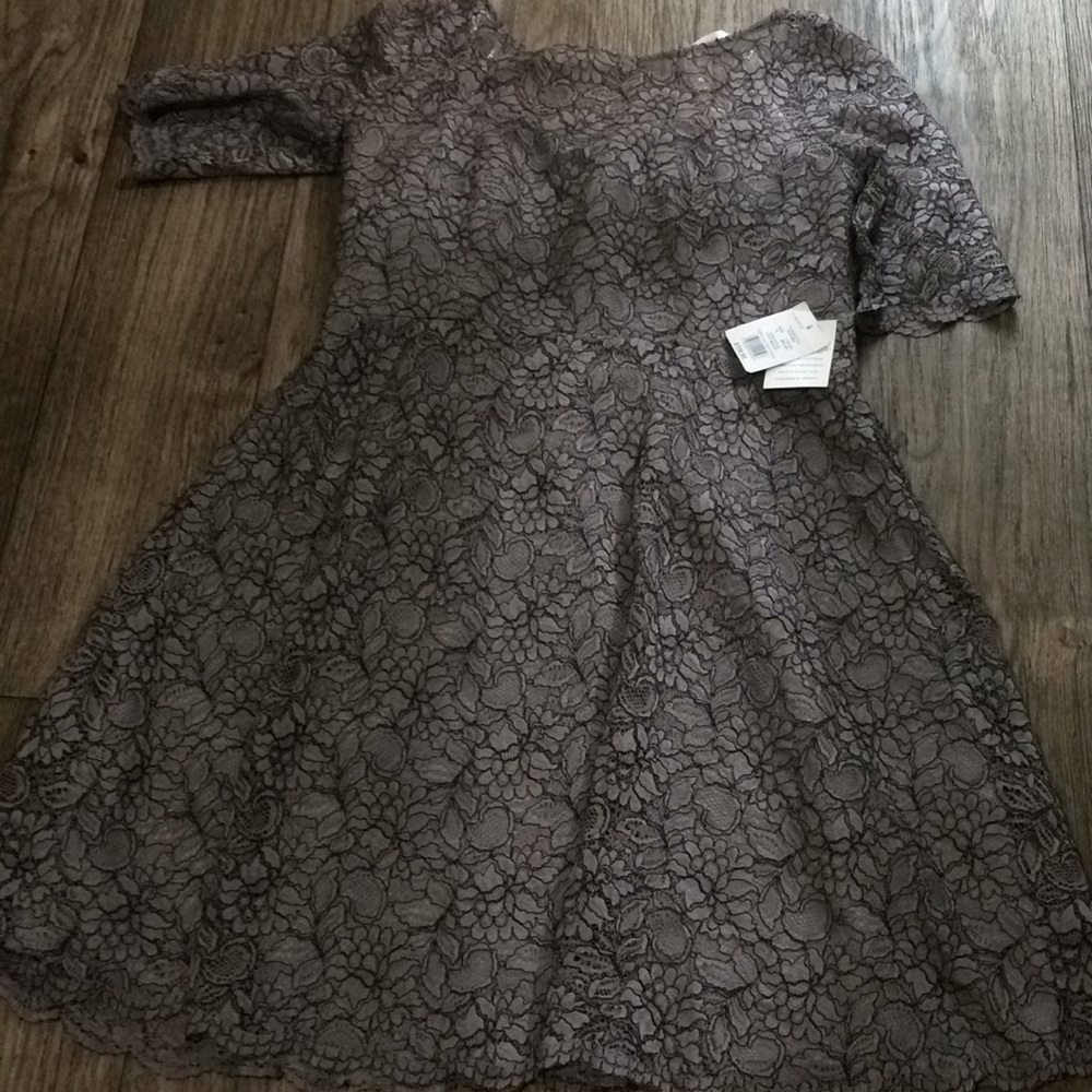 David’s Bridal Classic Lace Dress. Size 14